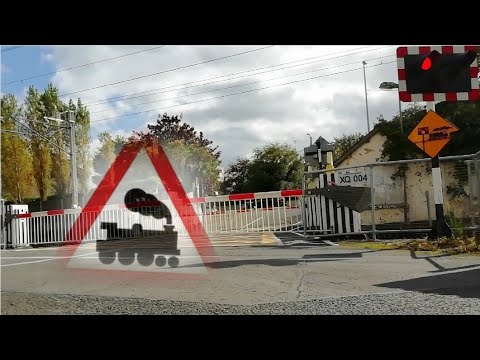 Claremont Road Level Crossing. 11/9/2019.