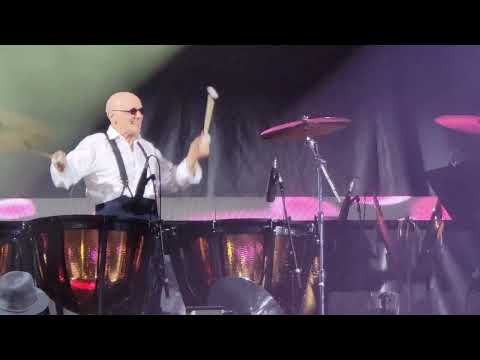 Ray Cooper   end of Someone Saved My Life Tonight   Charlotte 9 18 22   Elton John