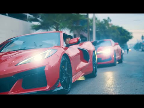 Angel Gonzalez, Carrillo, Manuel Rodriguez & Abner Yoetzin - BIEN MILLONETA REMIX (Video Oficial)