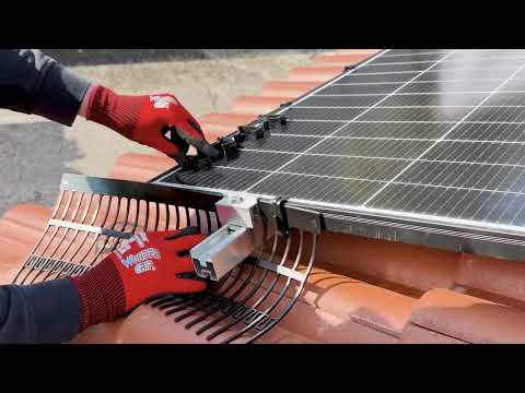 Video Bariera antipasari din polietilena pentru panouri fotovoltaice  H160 50 cm