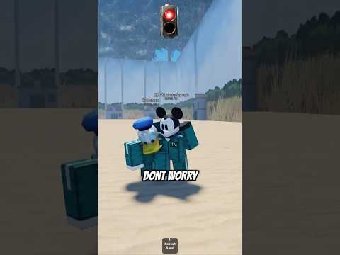 MICKEY saves DONALD in SQUID GAME 🐙😭 #roblox #funny