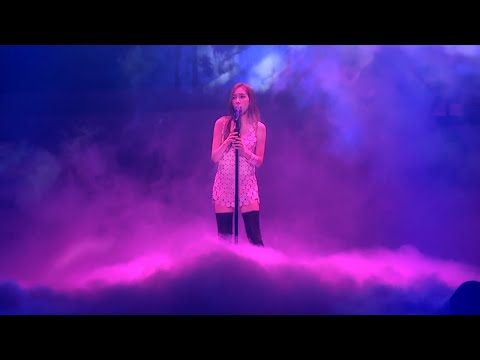 TAEYEON - Rain ( 's... Taeyeon Concert in Seoul ) Full HD 1080P