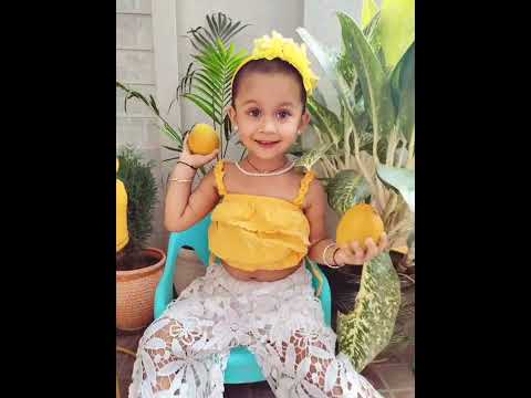 Mango Season.. Spruha Enjoying Alphonso Mangoes 🥭#mango #babygirl #trending  #babygirl #summer
