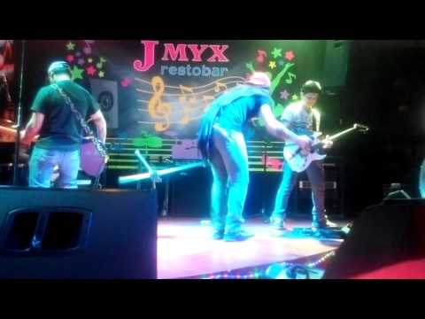 Guns N' Roses - Sweet Child O' Mine Cover by Alerias Bro