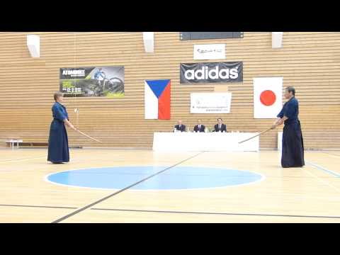 120923 - Demo Mizoguchi-Ha Itto Ryu Kata by Ozawa Sensei