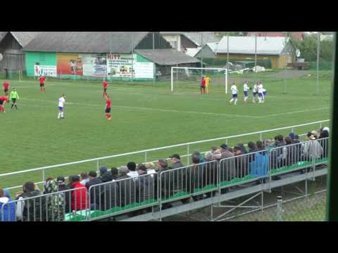 Finał "Pucharu Polski" OZPN LKS Pisarowce - Karpaty Krosno, gol na 1:2 Cempa