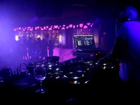 DENNIS FERRER - SALA ACAPULCO - GIJÓN (11-8-12) PART 2