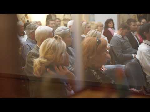 Kiállításmegnyitó a K11-ben