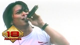 Download lagu Peterpan - Menghapus Jejakmu  (Live Konser Kotabumi 20 Maret 2008) mp3