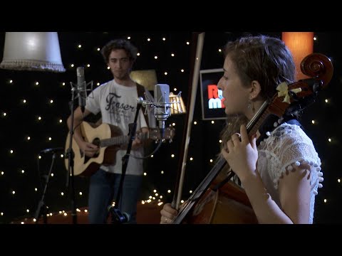 Canción propia  “Somriu” (Versión Dueto Líria)