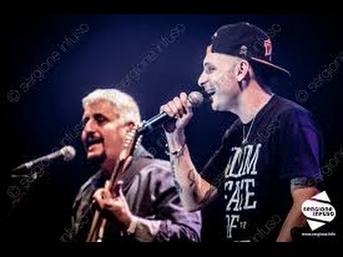Clementino e Pino Daniele  O Vient  live