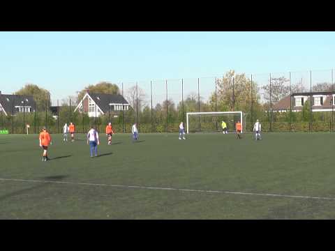 1 nov 2014 VV De Meern D3 - Benschop D1 com 9-3 Doelpunt Andy (9-3)