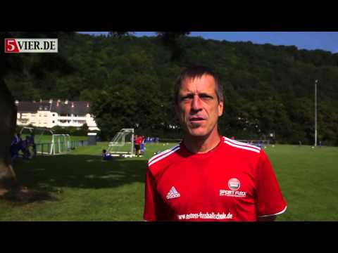 5vier TV: Anstoß - Die Fußballschule