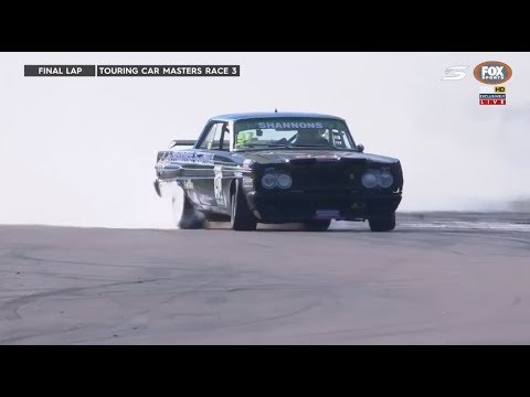 Boughen Rips A HUGE Burnout Mid-Race | TCM - Darwin 2017