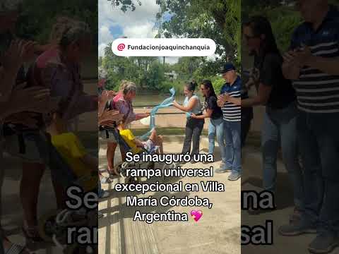 Playa inclusiva!  Esto es en villa María Córdoba, barrio Santa Ana. Hermoso!!