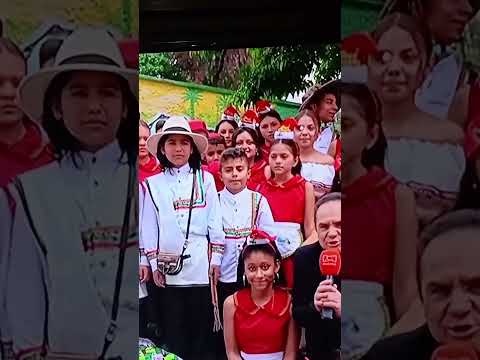 PADRE WALTER - con los niños desde Casabianca Tolima, deseandoles feliz Navidad - 23 diciembre 2025
