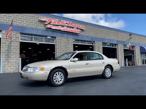2002 Lincoln Continental (CC-1737964) for sale in St. Charles, Missouri
