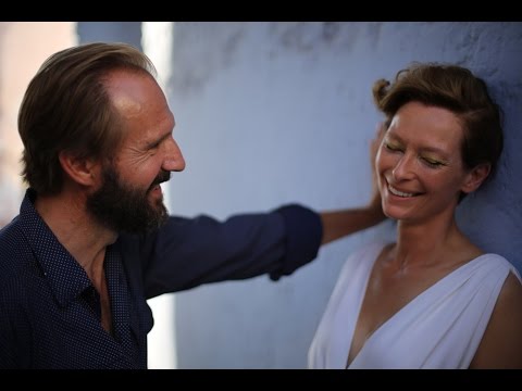 A Bigger Splash Clip - Karaoke (Tilda Swinton & Ralph Fiennes)