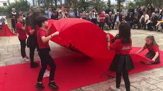 Valet e detit ,Valle nga klasa e III