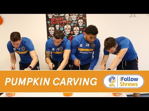 Halloween Pumpkin Carving - Town TV