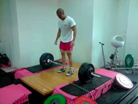 crash pads for weightlifting