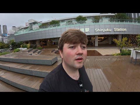 Exploring Shinjuku Station! 🇯🇵 The Busiest Station in the World