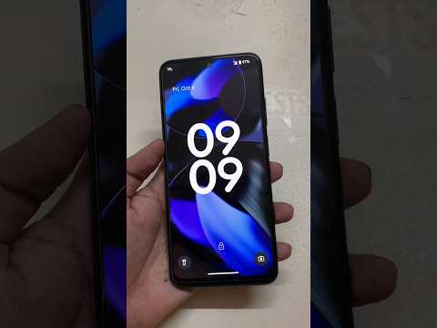 How To Change Large Lockscreen Clock Size #google #pixel #customrom #android #tech #shorts #foryou