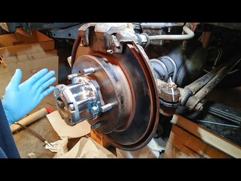 15 Suzuki Samurai Front Knuckle Rebuild Part 5 - Assembly