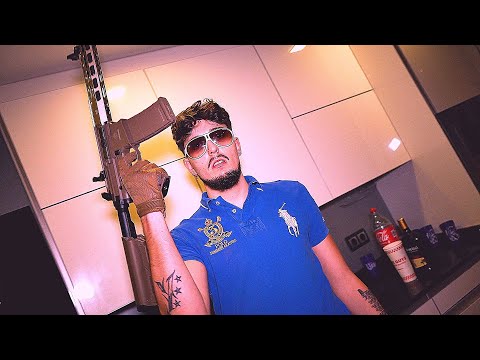 yyy891 - Gigolo Europeo (Prod. Virtual Flavor)