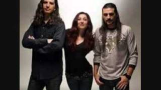 camela niña enamorada