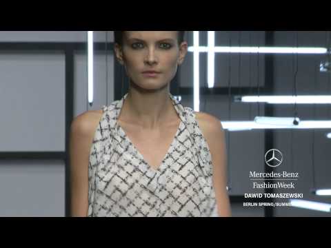 DAWID TOMASZEWSKI : MERCEDES-BENZ FASHION WEEK BERLIN SS15