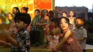 Alexandria's Christmas Party ( Joy to the world)