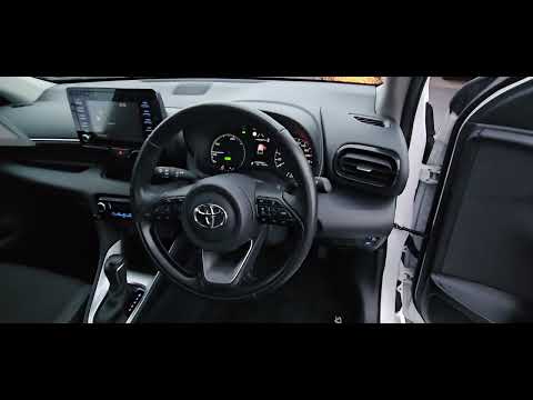 Toyota Yaris 1.5 Hybrid Luna 5dr ‘’Irish Car not t - Image 2