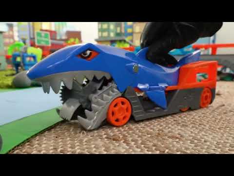 Mattel Hot Wheels „Ryklys transporteris“ video