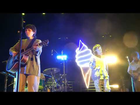 18/19 Tegan & Sara - Yellow (First Performance!) @ Union Transfer, Philadelphia, PA 10/26/22