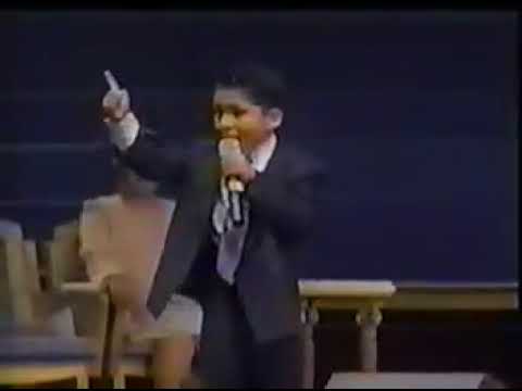 Niño Pastor Predicando (  Homosexuales, lesbianas , gente cegada por Satanás )