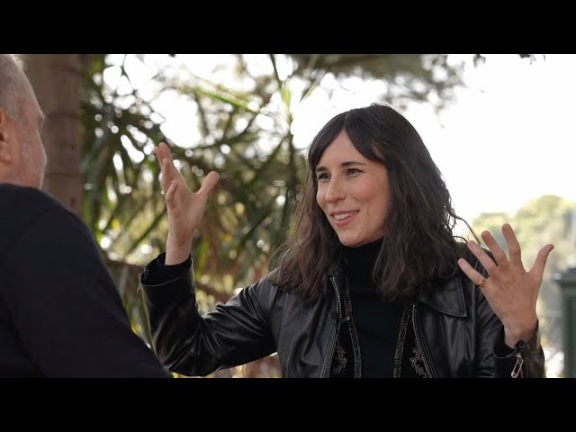 Vídeo relacionado con La vida por delante: 359 (Voces / Literatura)