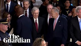 Pallbearer appears to snub Mitch McConnell at Elijah Cummings' memorial