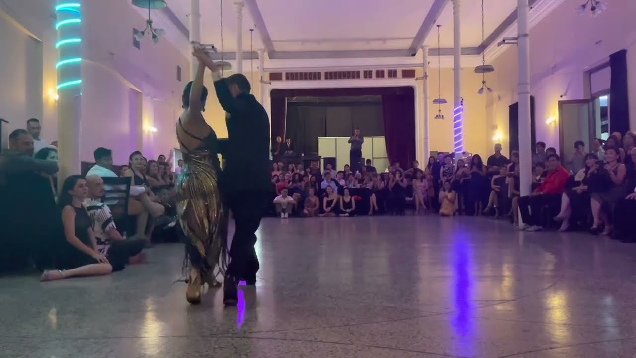 Video thumbnail for Yanina Quiñones y Neri Piliu @ Tango Salta Festival 2/4/23 #2 (Like/Subscribe)