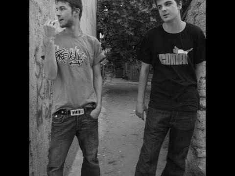 No.1 - Değişir Suratlar ft. İzah & Sahir