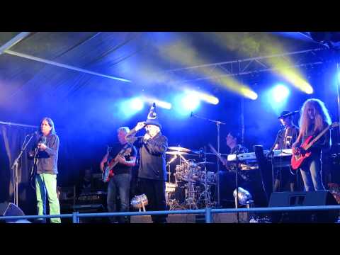 8.8.2014  Václav Neckář v Konst. Lázních: Čaroděj Dobroděj