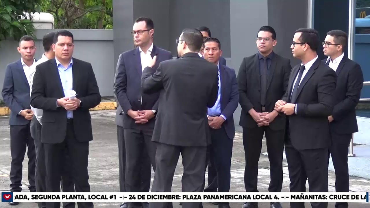 Clamor al cielo Abierto en el Mes de lo Sagrado