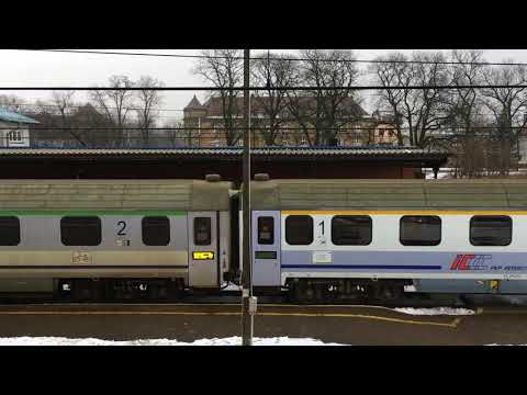 Łączenie składów IC "Malczewski" na stacji Białogard.  | EP07-211, EP07-1067