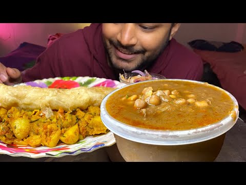 ASMR 🔥EATING Chola Bhatura 🤤 with  masala alloo | BHUKHAD BEAST