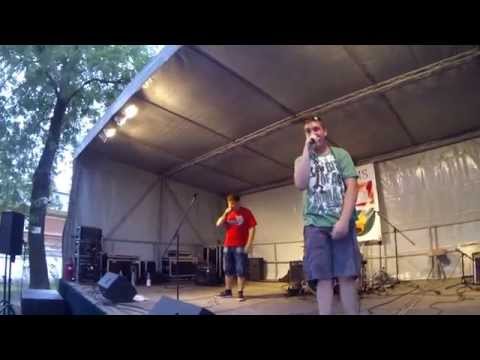 Lezli - Rímsztorik (Rímsztorik Buli Videó)