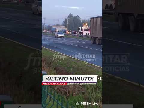 Dos fallecidos y seis heridos dejó volcamiento de furgón en Ruta 5 Sur, San Rafael