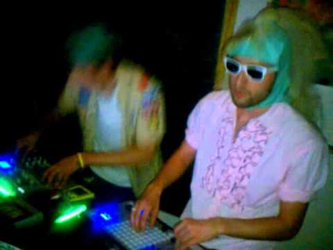 Splatterbox Does Scrummage Halloween