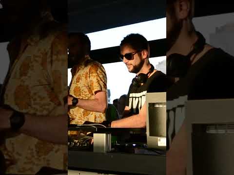 Sunday Sesh with Eddison and Live Sax Player 🔥 #Shorts