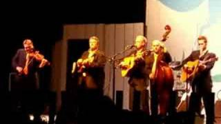 Dailey &amp; Vincent - More Than a Name on the Wall