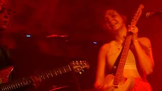 The Regrettes - Seashore live The Deaf Institute, Manchester 13-11-19